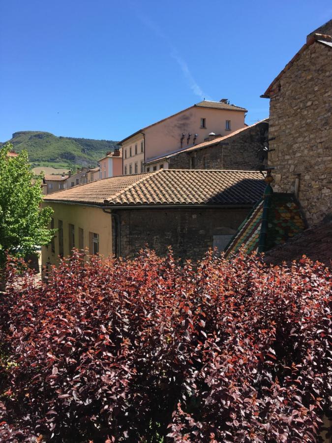 Le Beffroi Bed & Breakfast Millau Exterior foto